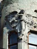 Ліва постать