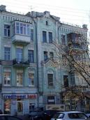 2009 р. Права частина головного фасаду