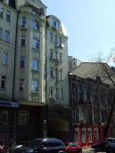 2009 р. Загальний вигляд (зліва –…