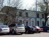 2009 р. Західний фасад бічного крида.…