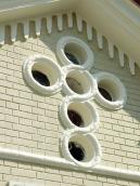 Вікно у вигляді хреста