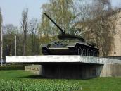 Пам’ятник танкістам – визволителям Києва