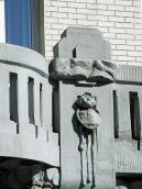 Права пілястра