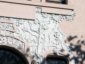 Права частина рельєфа