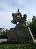 Пам’ятник князю Святославу (№ 22, у…