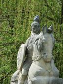 Півпостать