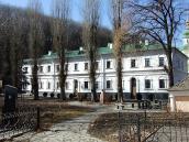 Братський корпус