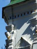 Ґзимс і капітелі пілястр західного…