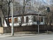 2011 р. Хата. Вигляд з південного сходу