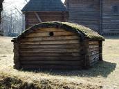 2011 р. Вигляд з тильного боку