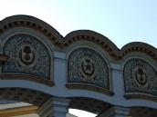 Верх аркади. Вигляд з боку площі