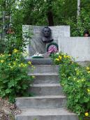 Могила Овчаренка Ф.Д. (1913 – 1996)