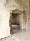 2011 р. Дверний проріз з коридора до…