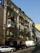 Будинок (№ 3 / Софійська, 4)