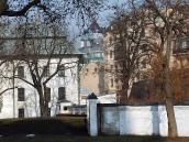 2012 р. Фрагмент бурси на тлі будинку…