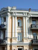 Колонада 3-4-го поверхів