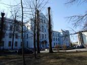 Центральна і західна частини головного…