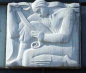 Барельєф «Інформатика»