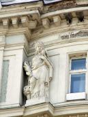 Алегорична скульптура «Комерція»