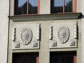 Рельєфні вставки