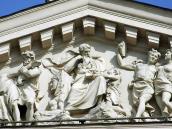 Центральна частина тимпану