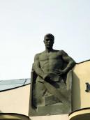 Ліва сецесійна скульптура