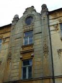 2012 р. Сецесійний фронтон