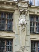 Консоль (півпостать дівчини)