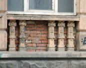 2012 р. Ніша з колонками