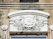 Сецесійний рельєф сандрика