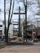 Вхід з боку вул. Мельника