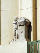 Сецесійна скульптура на 2-у поверсі