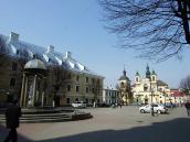 Колегіум і костел діви Марії