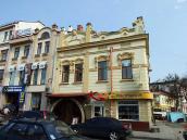 2012 р. Фасад по площі Ринок