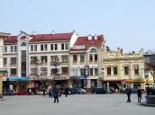 2012 р. Фрагмент східного боку площі…