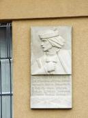 Меморіальна дошка В. Баюраку