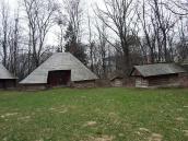 Стодола, курник, свинарник