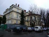 Правий флігель