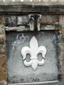 Вхід до сутеренів