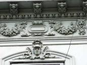 Рельєфний фриз