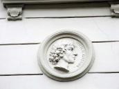 Барельєф Миколая Коперника