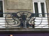 Сецесійна огорожа балкону 2-го поверху