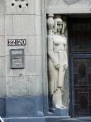 Ліва постать