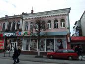 Головний фасад