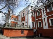 2012 р. Церква і фрагмент корпусу…