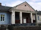 Портик головного фасаду