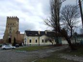 Надбрамна башта і будинок (Плитниці, 1)