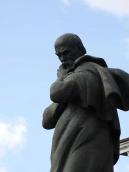 Півпостать