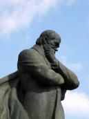 Півпостать