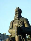 Півпостать